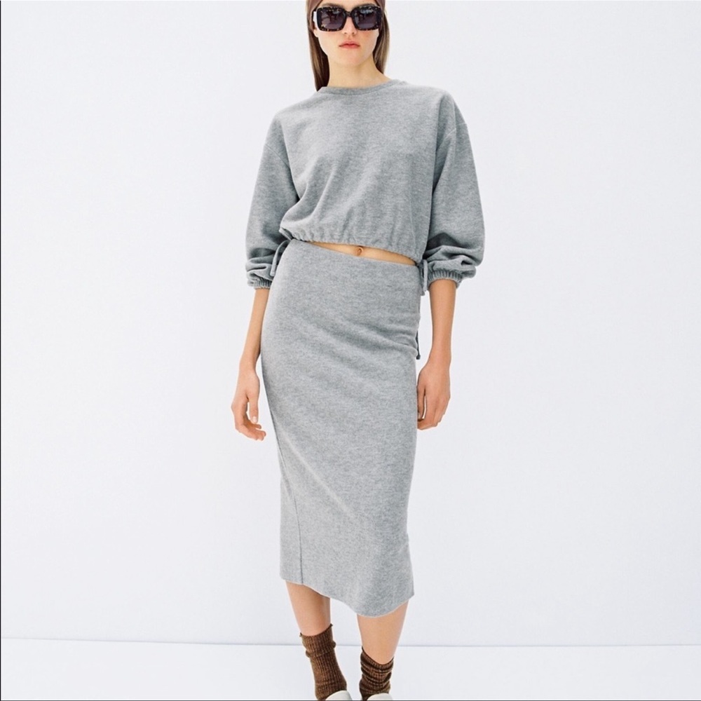 ZARA SOFT FEEL GRAY MARL TOP AND SKIRT SET